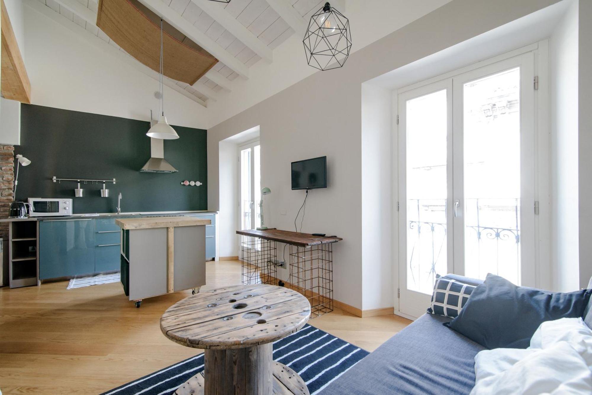 Gem Of The Lake - Luxury Apartment Como Old Town Zewnętrze zdjęcie